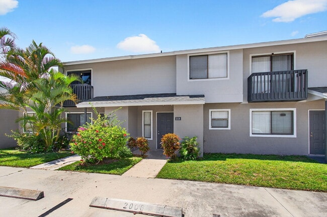 Primary Photo - 2006 Wharf Ln