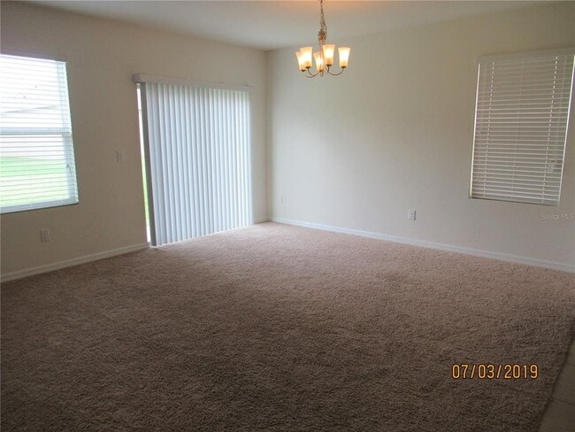 Building Photo - 3662 Maidencain St