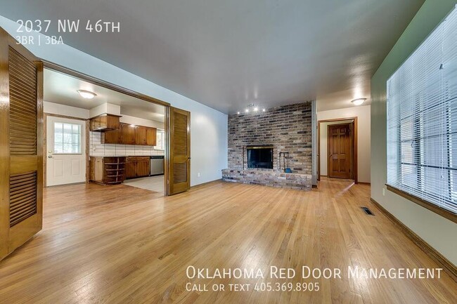 Building Photo - 2037 NW 46th-
