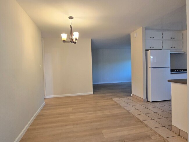 Building Photo - Charming Los Gatos Home Near Vasona, Quart...