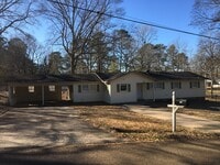 Building Photo - 1911 Lexington St