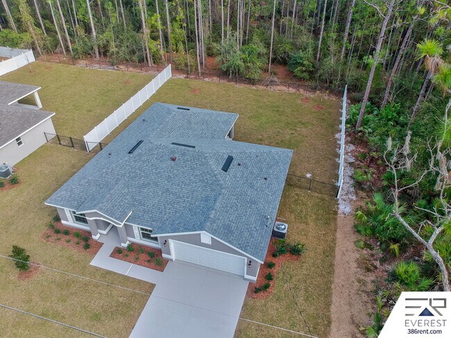 Building Photo - 53 Selma Trail