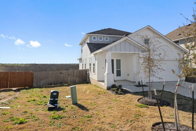 Building Photo - 408 Black Opal Dr