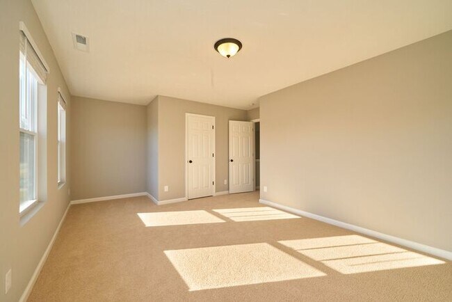 Building Photo - 4 Bedroom in Greenwood's Riley Meadows