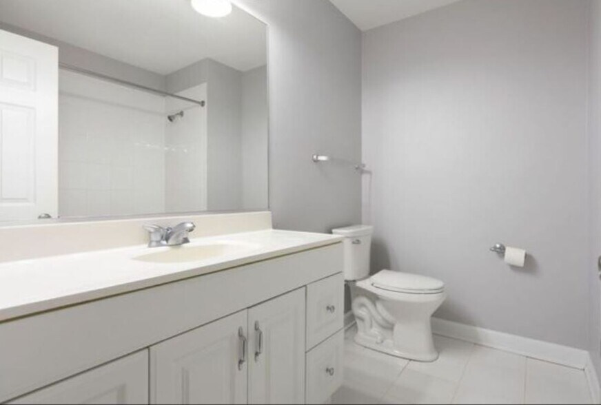 Bathroom 2 - 2600 Brookwood Way Dr