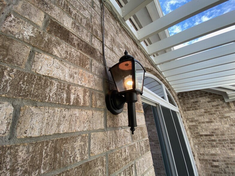 Building Photo - 19314 Colony Trail Ln