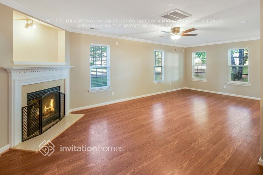 Building Photo - 16900 Taft Ct