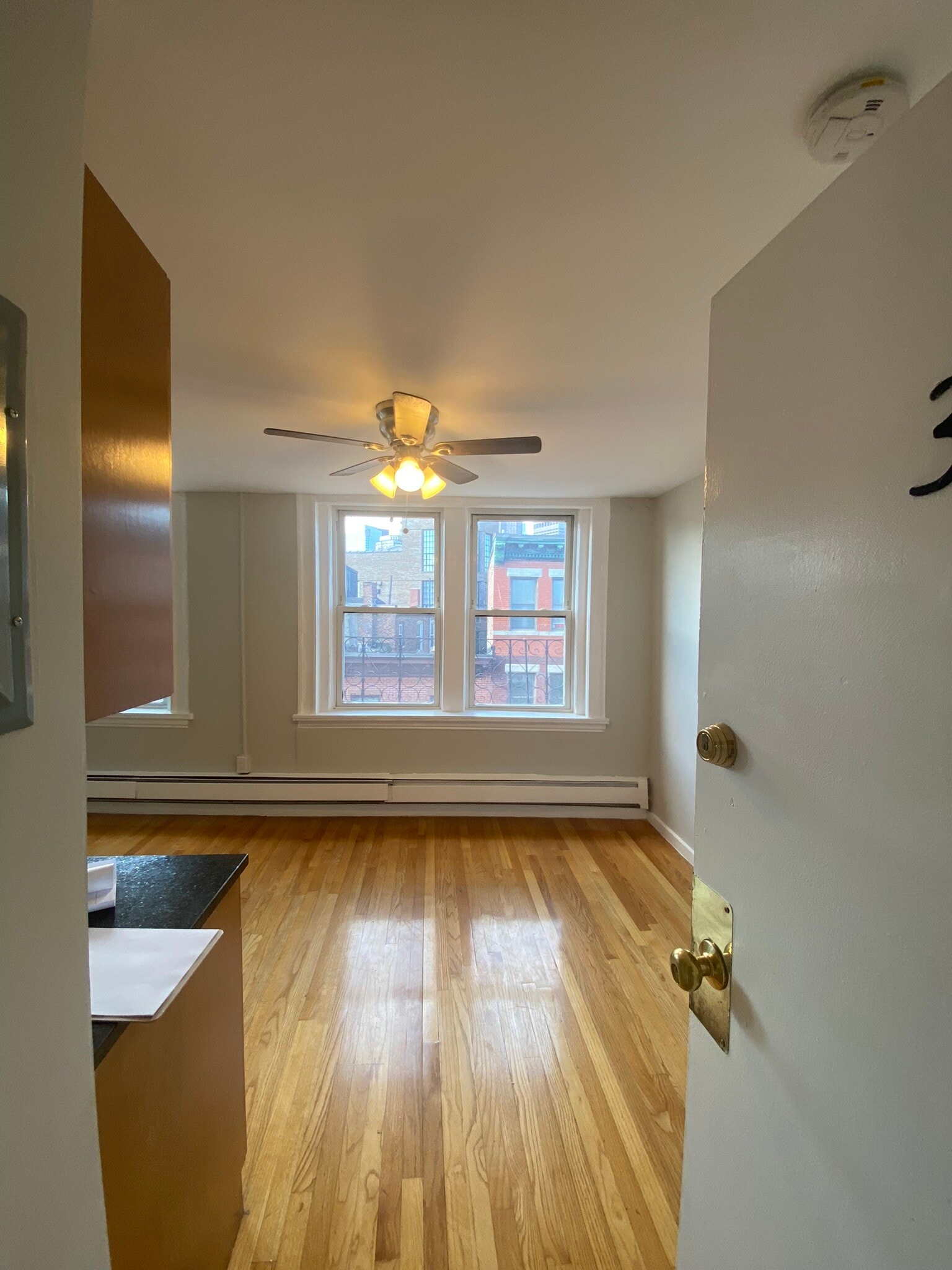 Building Photo - 26 Fleet St