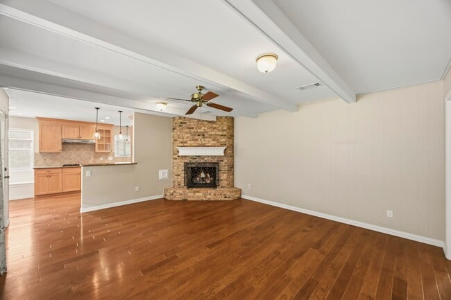 Building Photo - 6131 Yarwell Dr