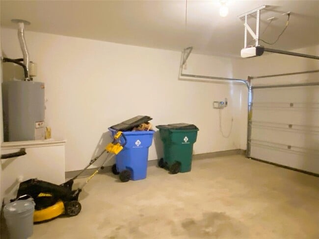 Building Photo - 13604 Buckalew St