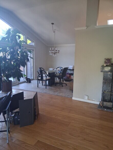 Building Photo - 132 Ardith Dr