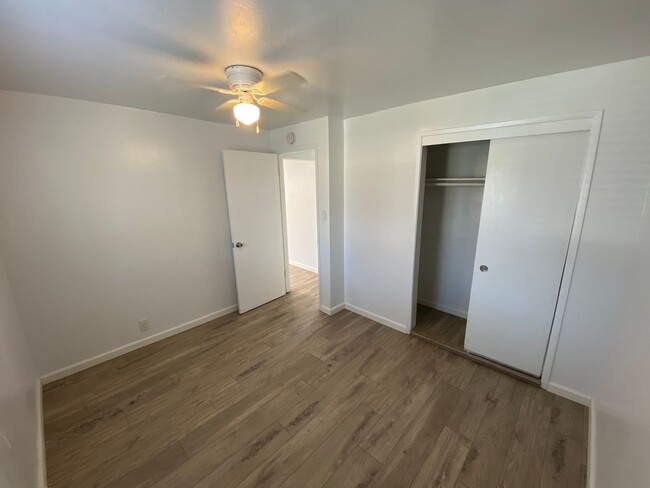 Building Photo - Charming 3-Bedroom Home in Paramount – Ful...