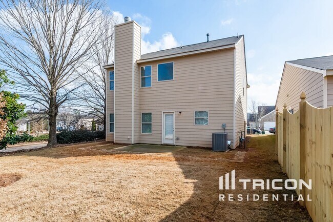 Building Photo - 317 Parkview Pl Dr