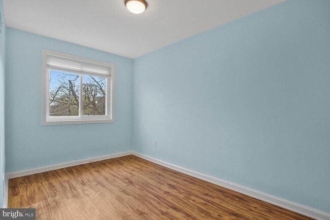 Building Photo - 3605 Edison St