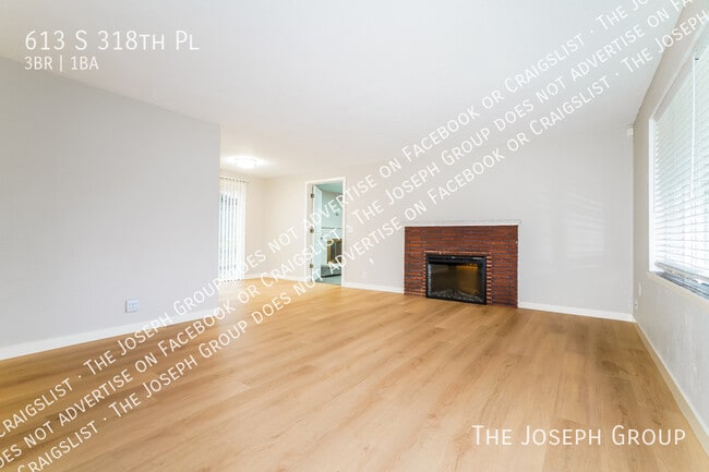 Building Photo - 613 S 318th Pl