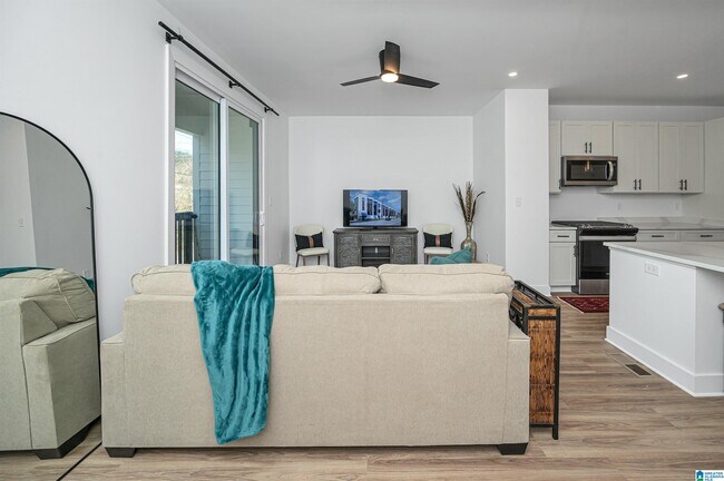 Building Photo - 2440 18th St S