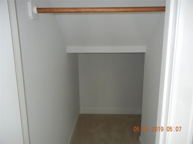 Building Photo - 8727 Bryam St