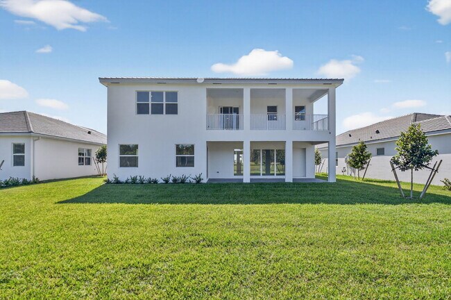 Building Photo - 15120 Wildwood Cir