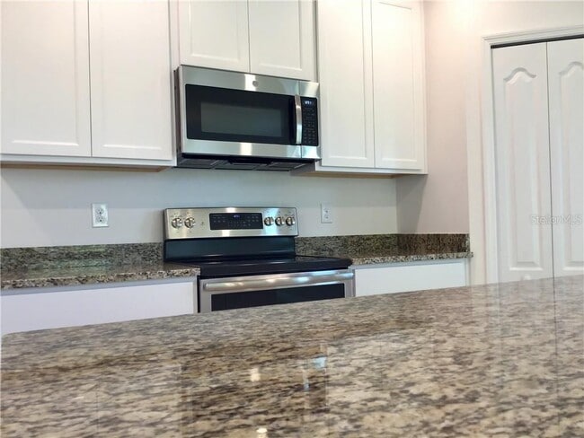 Building Photo - 15514 Gemini Dr