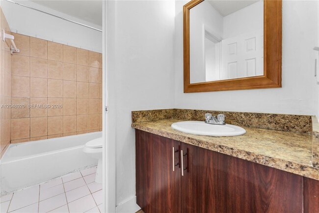 Building Photo - 5653 Blueberry Ct