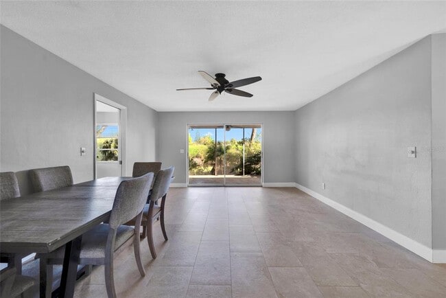 Building Photo - 124 Crystal Beach Ave