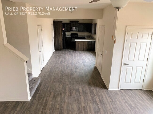 Building Photo - 21652 W 126th Terrace