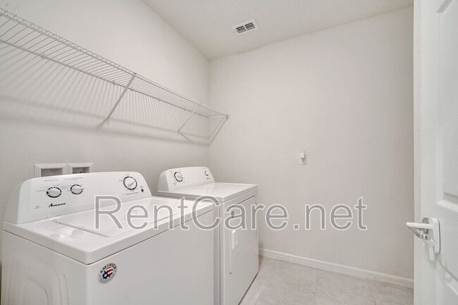 Building Photo - 309 Citrus Isle Lp
