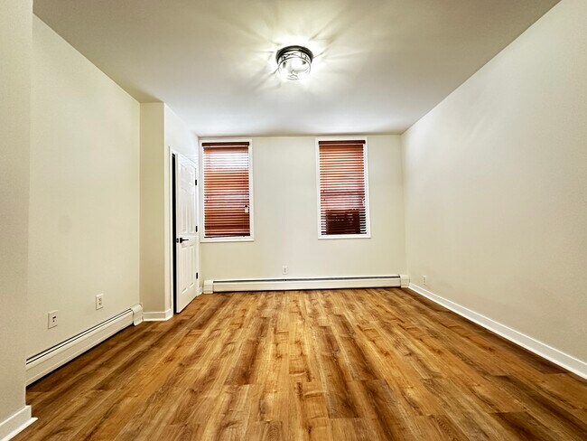 Living Room - 226 70th St