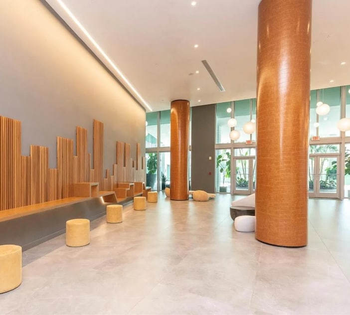 Building Photo - 350 S Miami Ave