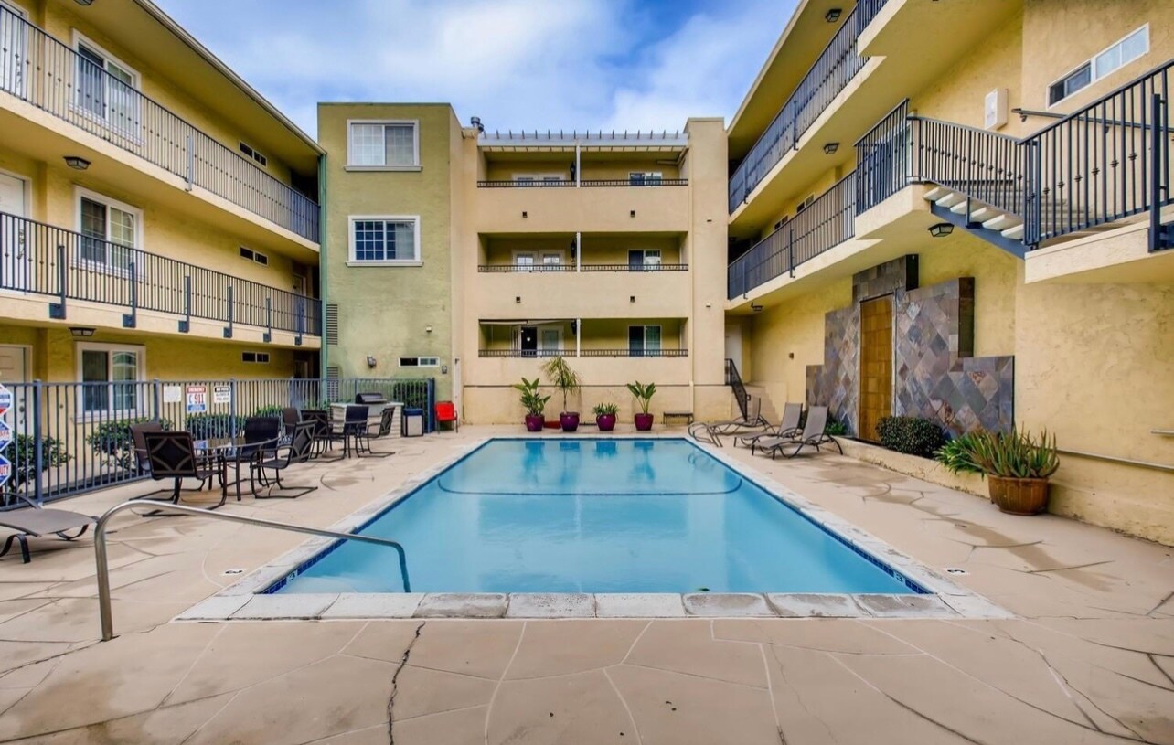 Building Photo - 5055 Collwood Blvd