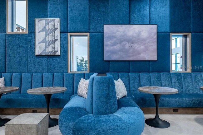 Building Photo - 15000 Stratus Lp