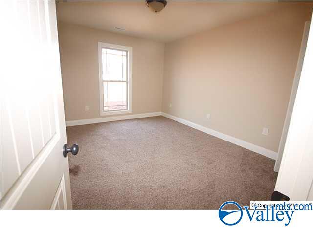 Building Photo - 104 Ryland Pl