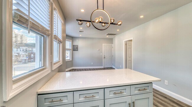 Building Photo - 5201 Ventnor Ave