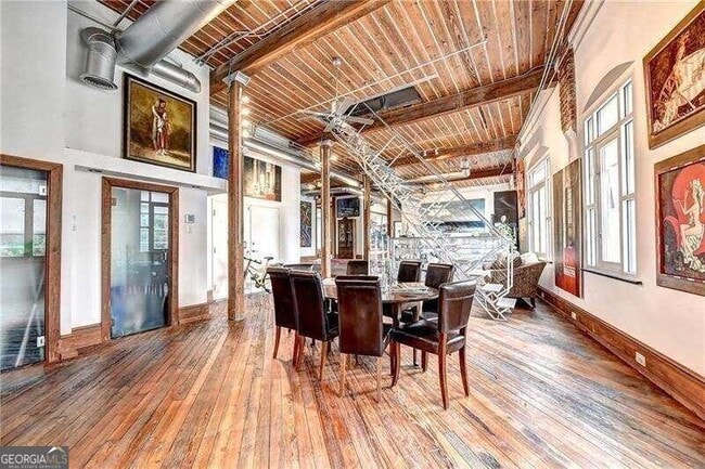 Building Photo - 161 Mangum St SW