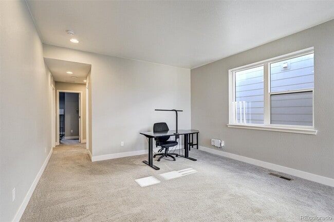 Building Photo - Luxury Living in the Heart of Painted Prairie – Spacious 4 Bedroom Home with Modern Finishes and ...