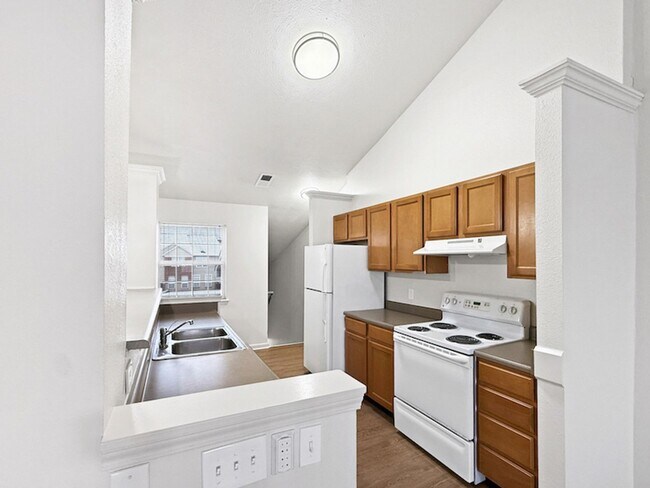 Building Photo - Luxurious Lakeside Living: Spacious 2-Bedroom Retreat starting at $1279