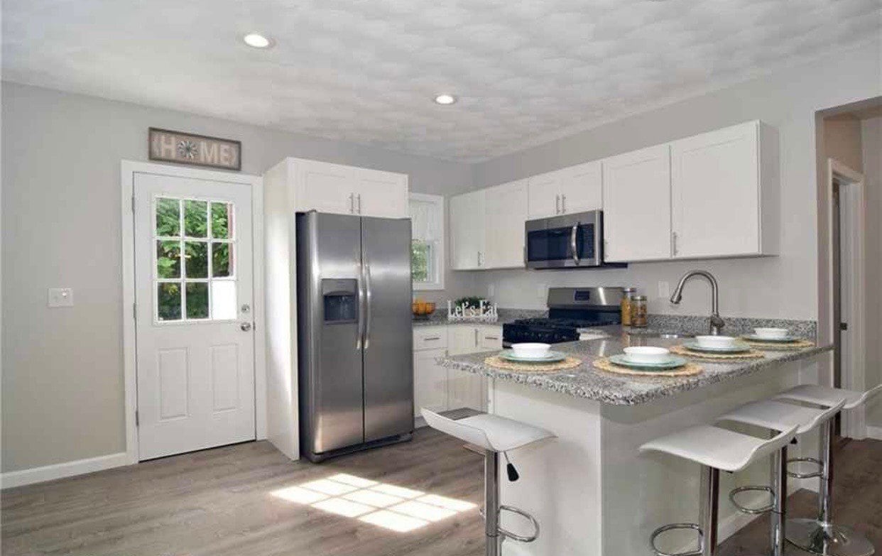 Building Photo - 48 Audubon Ave