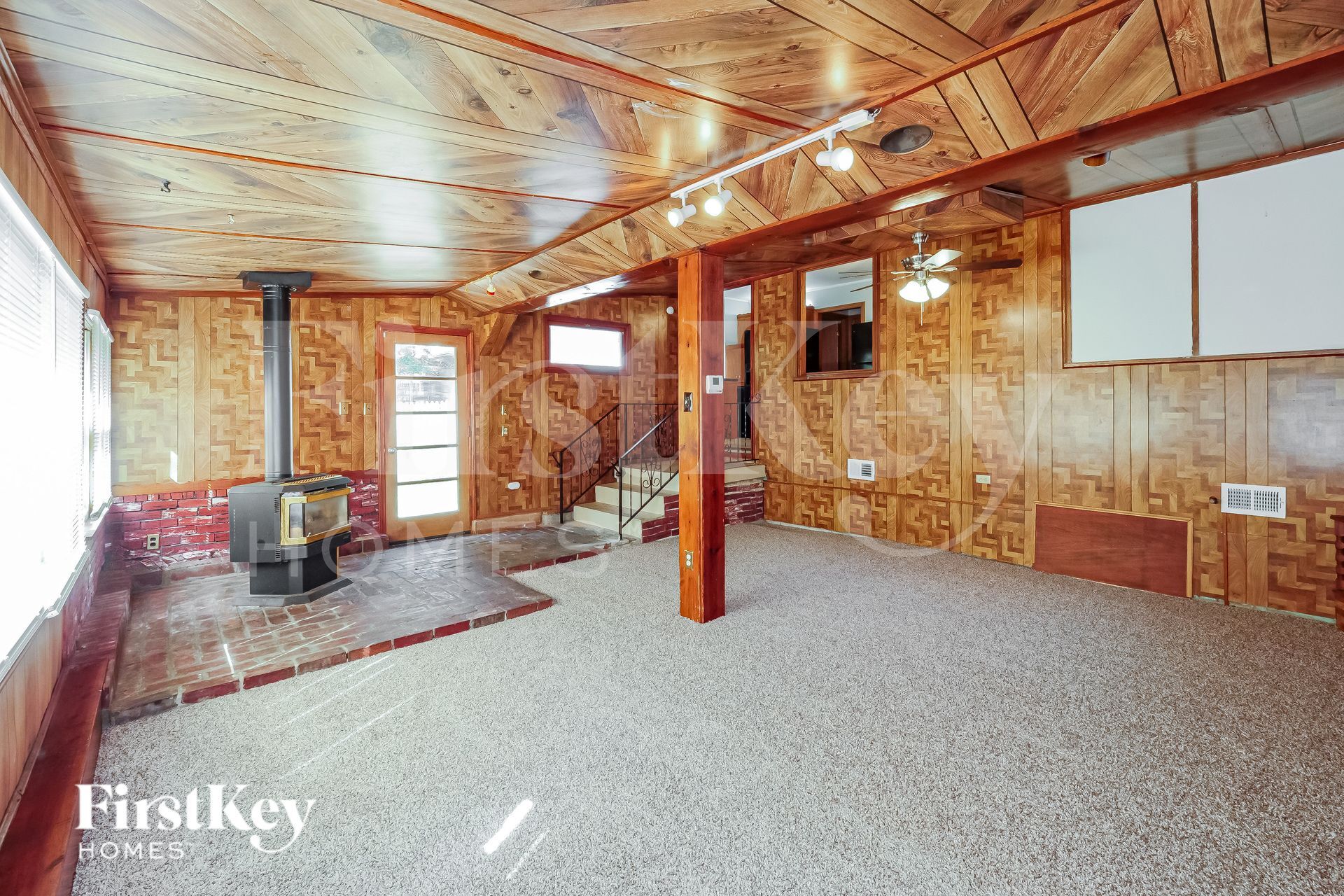 Building Photo - 8305 E 85th Terrace