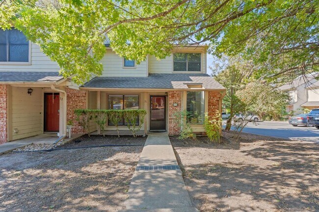Building Photo - 3801 Menchaca Rd