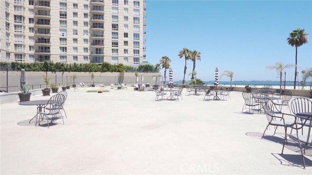 Building Photo - 800 E Ocean Blvd