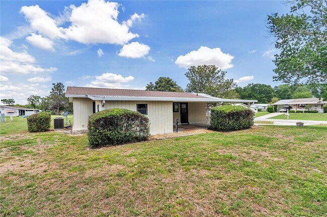 Building Photo - 10060 SW 93rd Ave
