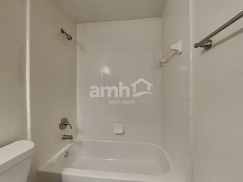 Building Photo - 13231 Moonflower Ct