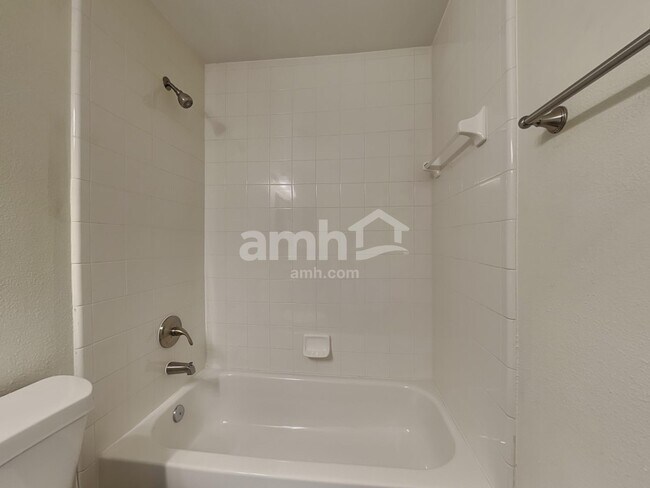 Building Photo - 13231 Moonflower Ct