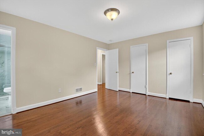 Building Photo - 5510 Christy Dr