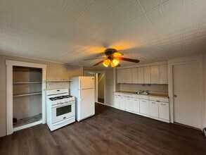 Building Photo - 43-49 Friend St