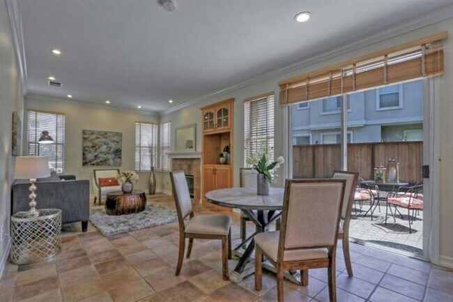 Building Photo - Gorgeous Home | Desirable Location | A/C