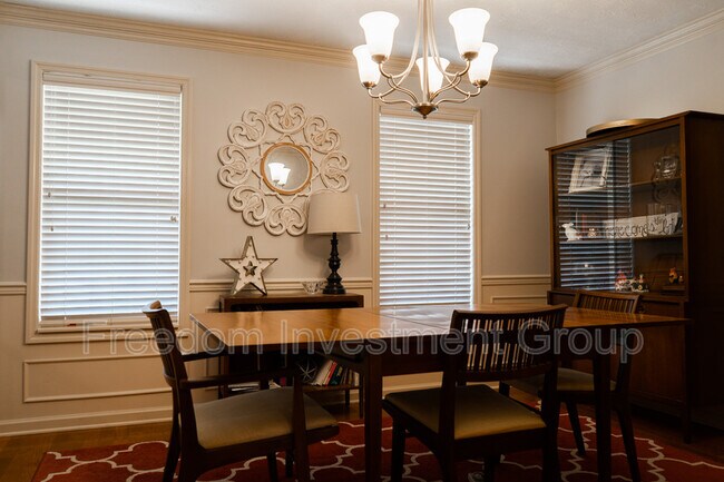 Building Photo - 1000 Harbour Shore Dr