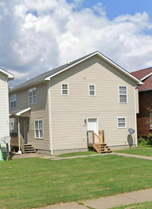 Building Photo - 2514 3rd Ave