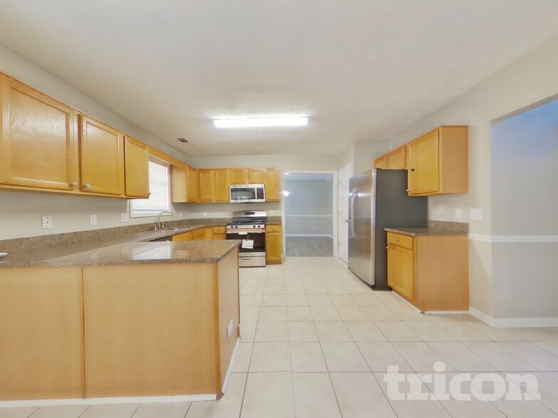 Building Photo - 4609 Insdale Ln NW