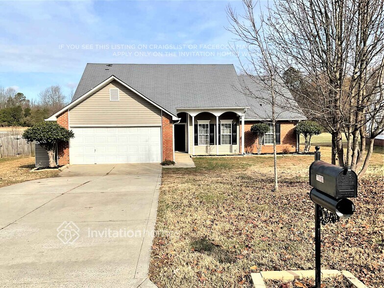 Primary Photo - 3924 Chatterleigh Dr